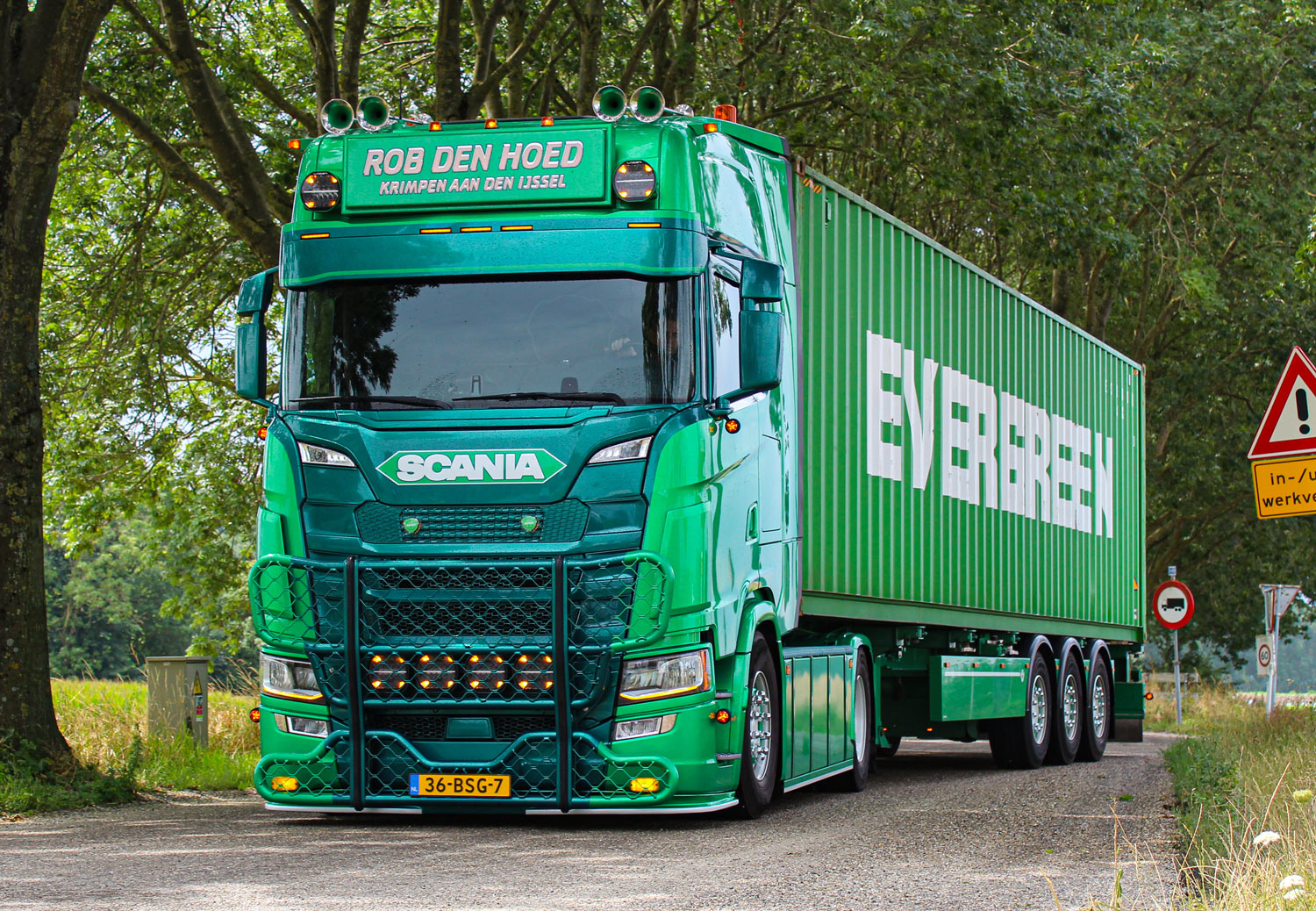 Sunvisor 35 cm for ALL Scania NG
