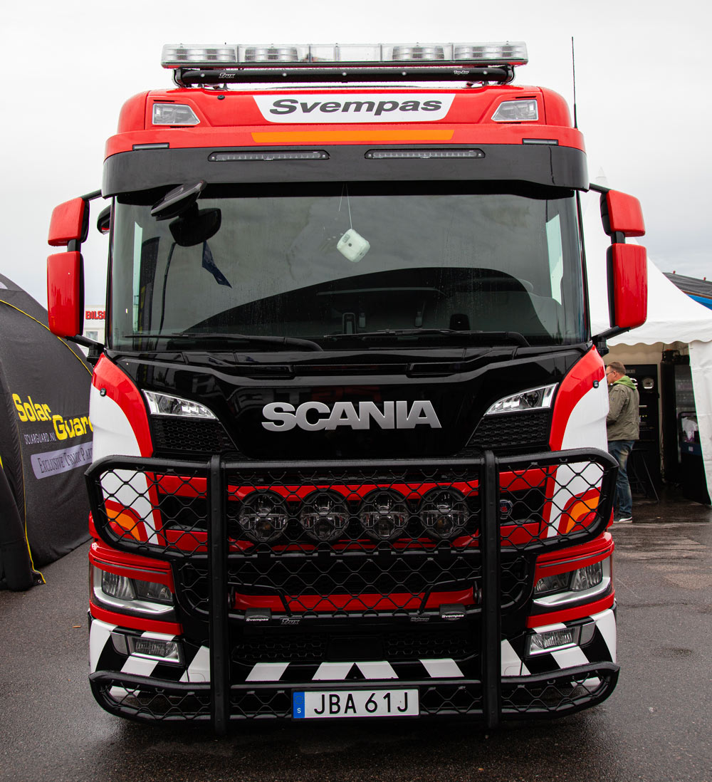 Sunvisor 35 cm for Scania NG prepared for - Lazer Linear 18 Elite 126W LED-bars