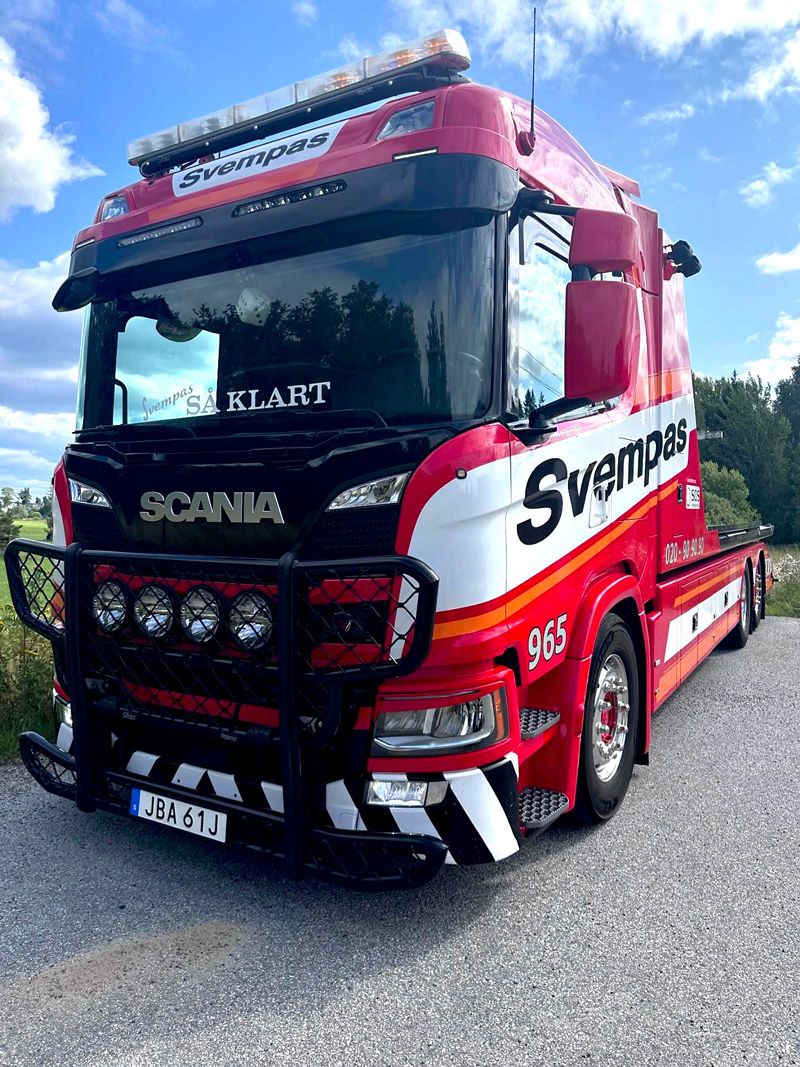 Sunvisor 35 cm for Scania NG prepared for - Lazer Linear 18 Elite 126W LED-bars