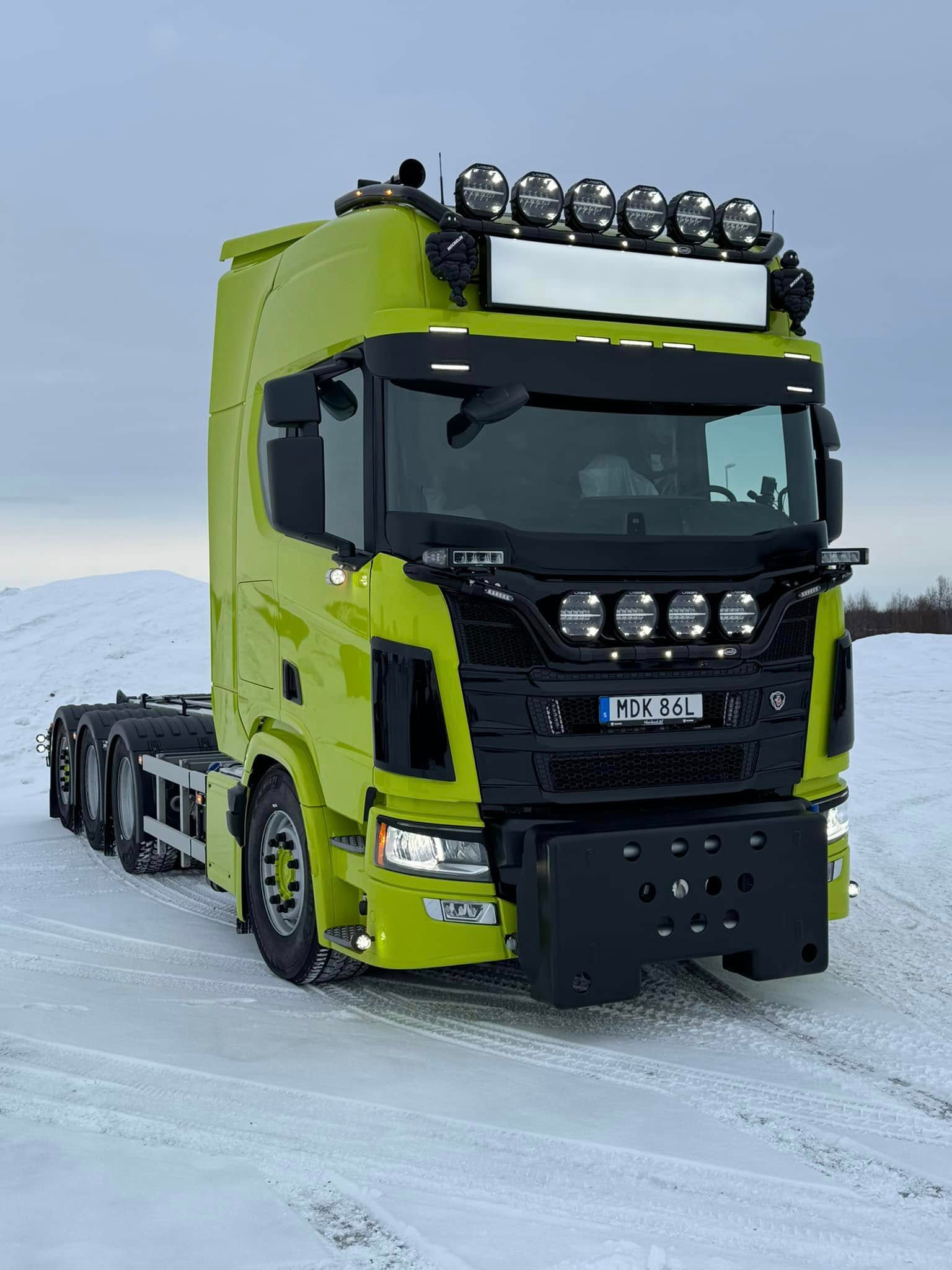 Sunvisor Bow for Scania NG - Custom 7