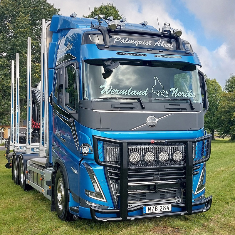 Sunvisor for Volvo FH/FM 4/5 and FMX Prepared for Lazer Linear 18 Elite 126W LED-bars