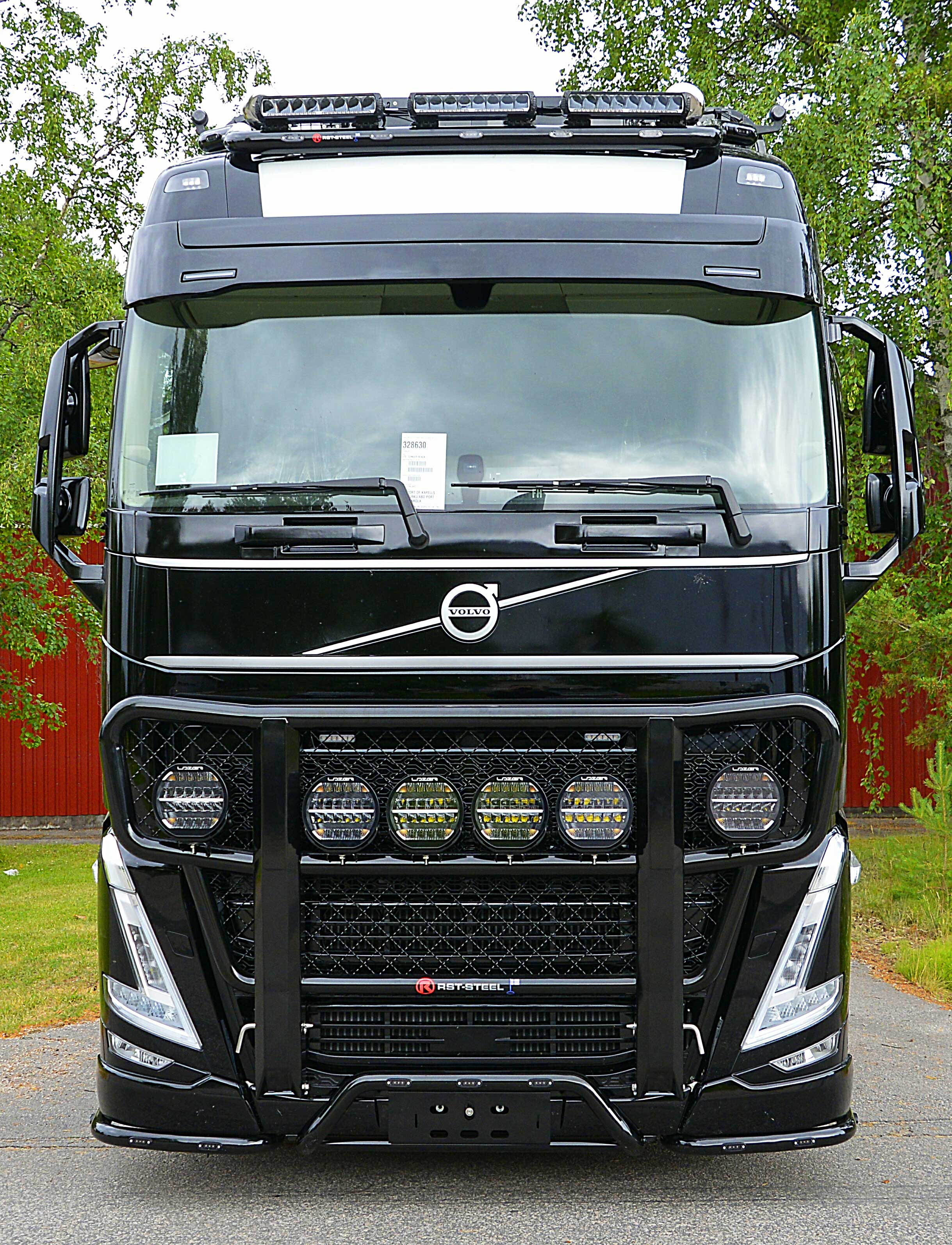 Sunvisor for Volvo FH/FM 4/5 and FMX Custom prep. for 2 pos.lights